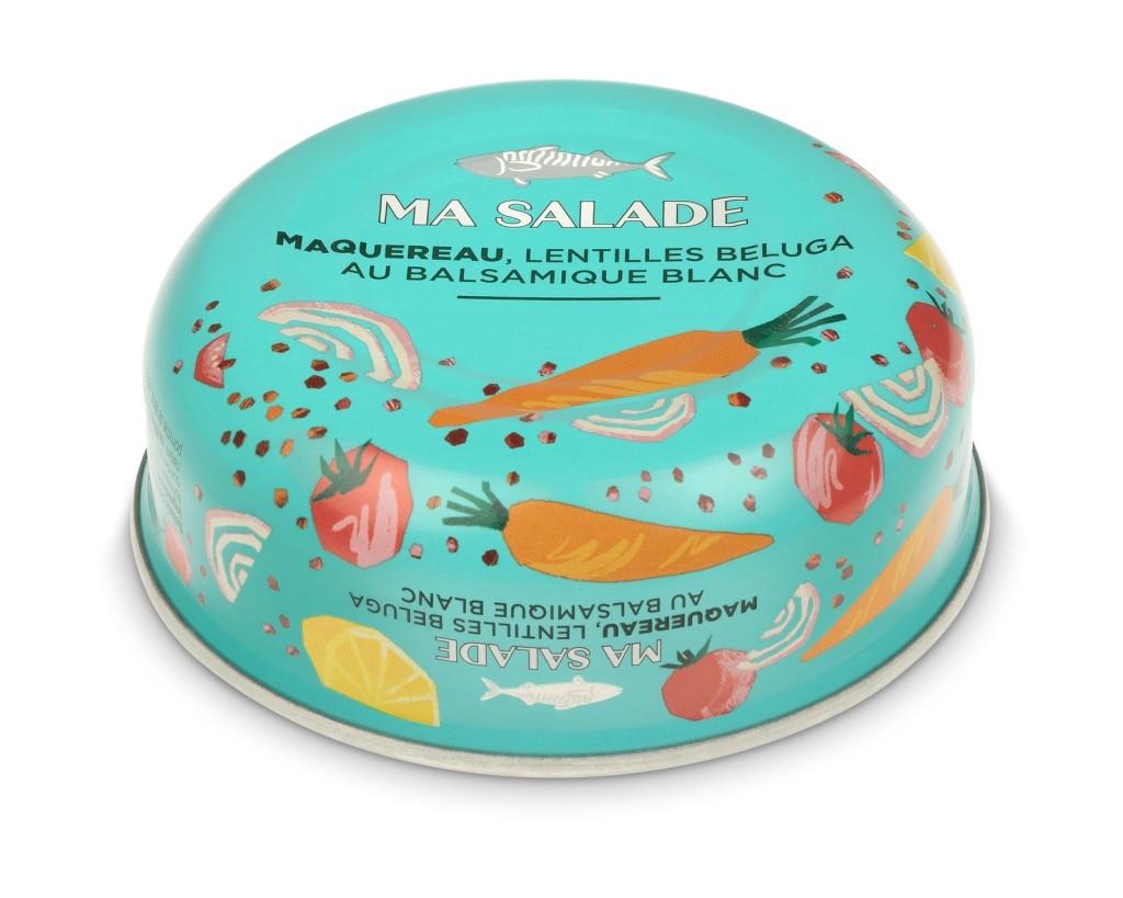 Sałatka z makrelą i czarną soczewicą